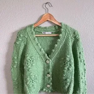 ★ZARA★ TEXTURED SWEATER WITH BUTTONS NWT Zara Textured Weave Knit Jewel Buttons Cardigan In
